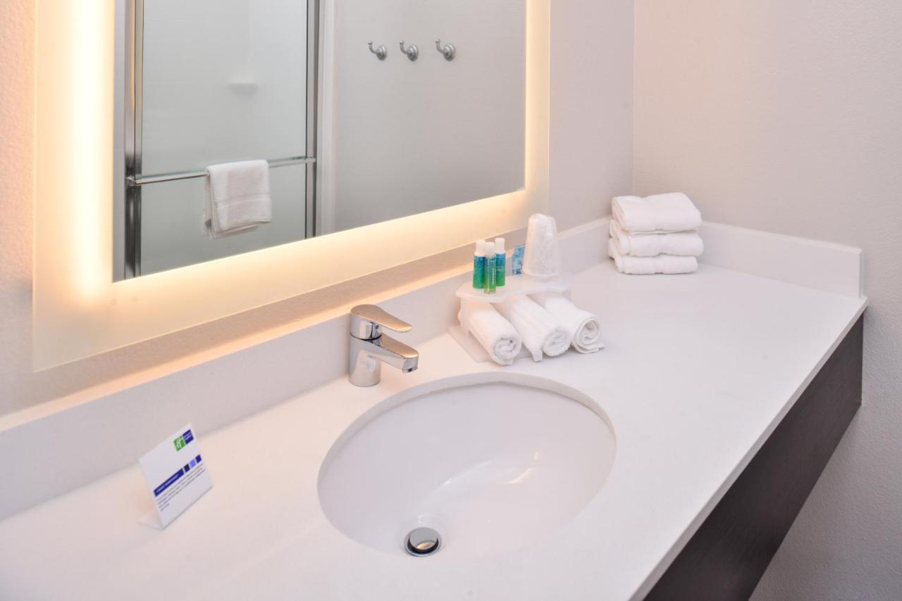 Holiday Inn Express & Suites Corpus Christi-N Padre Island By Ihg מראה חיצוני תמונה